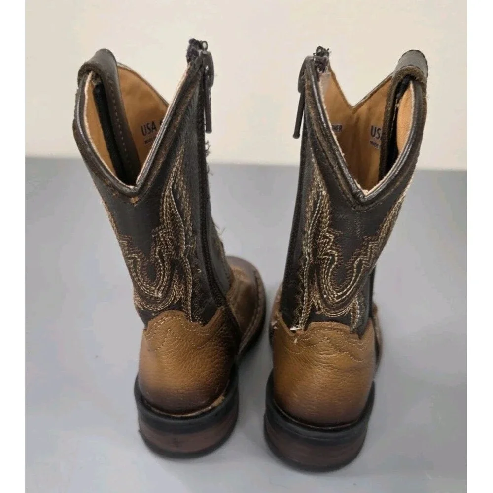 J.B. Dillon signs wear